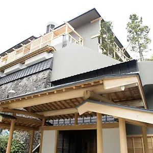 Gora Hanaougi Madoka No Mori 传统日式旅馆